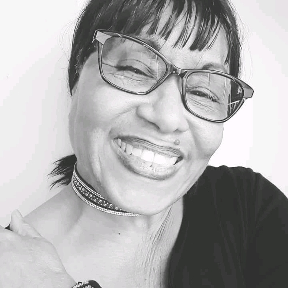 Meet your Posher, Karen